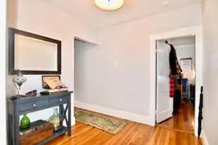 81 Romsey St, Boston, MA 02125 - Photo 17