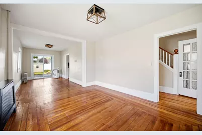96 Catherine St, Chicopee, MA 01013 - Photo 13