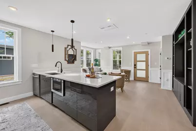 1006A Broadway #A, Somerville, MA 02144 - Photo 11