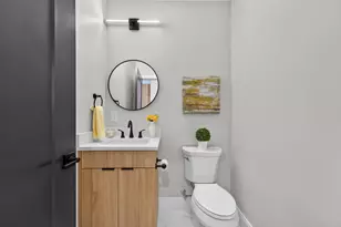 1006A Broadway, Somerville, MA 02144 - Photo 27
