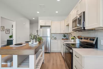 440 Broadway #202, Chelsea, MA 02150 - Photo 9