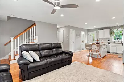 401 West St #C, East Bridgewater, MA 02333 - Photo 9