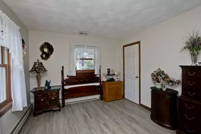 30 Dale St, Holyoke, MA 01040 - Photo 19