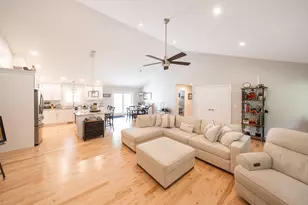 17 Harwood Farm Rd, Southbridge, MA 01550 - Photo 7