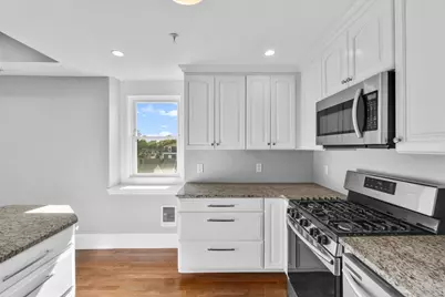 55 Sunnyside #3, Boston, MA 02136 - Photo 3