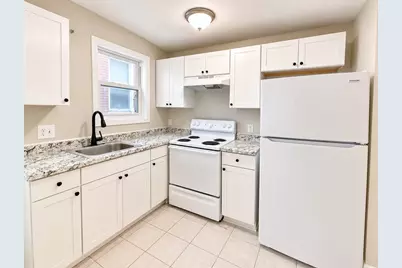 138 Franklin St #4, Lynn, MA 01902 - Photo 3