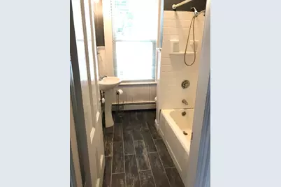 2 Monument Square #3, Beverly, MA 01915 - Photo 9