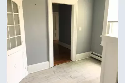 2 Monument Square #3, Beverly, MA 01915 - Photo 5