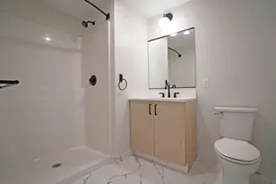 289 Walk Hill Rd, Boston, MA 02131 - Photo 13