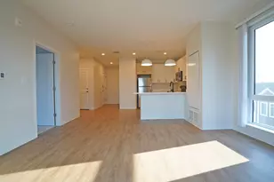 289 Walk Hill Rd, Boston, MA 02131 - Photo 11