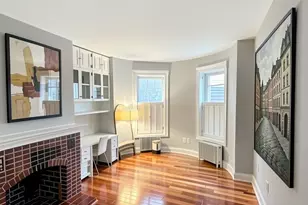 8 Brimmer St, Boston, MA 02108 - Photo 1