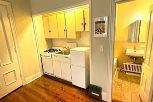 8 Brimmer St, Boston, MA 02108 - Photo 3