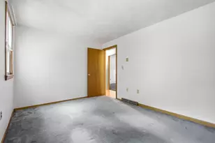 32 Westwood St, Burlington, MA 01803 - Photo 29