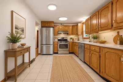 32 Westwood Street, Burlington, MA 01803 - Photo 11