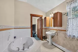 15 Ellington Rd, Tewksbury, MA 01876 - Photo 19