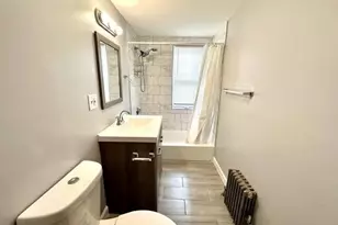 8 Berkeley St, Watertown, MA 02472 - Photo 7