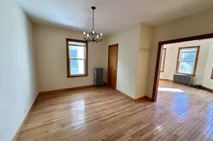 8 Berkeley St, Watertown, MA 02472 - Photo 5