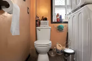 34 Cambridge St, Springfield, MA 01109 - Photo 11