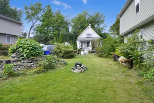 34 Cambridge St, Springfield, MA 01109 - Photo 5