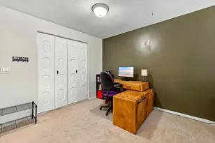 7 Shadowbrook Ln, Milford, MA 01757 - Photo 13