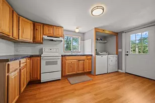 52 Forest Park Rd, Woburn, MA 01801 - Photo 15