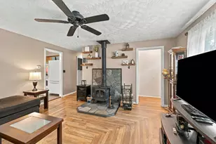 418 Millville Rd, Uxbridge, MA 01569 - Photo 9