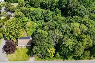 129 Forest St, Haverhill, MA 01832 - Photo 3
