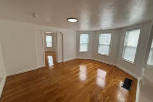 11 Track St, Brockton, MA 02301 - Photo 5