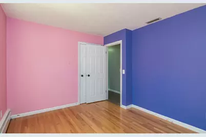 17 Pickering Street, Chicopee, MA 01013 - Photo 25