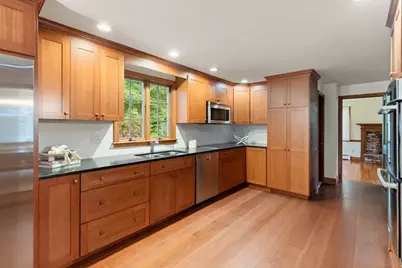 480 Essex St, Lynnfield, MA 01940 - Photo 21