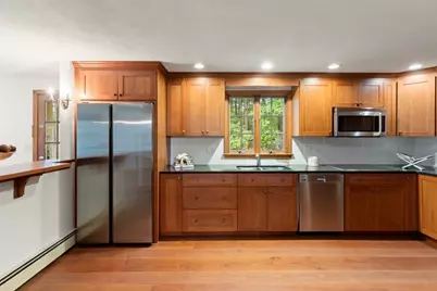 480 Essex St, Lynnfield, MA 01940 - Photo 17