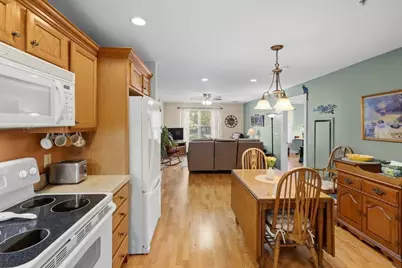 7 Crescent Way #101, Sturbridge, MA 01566 - Photo 11