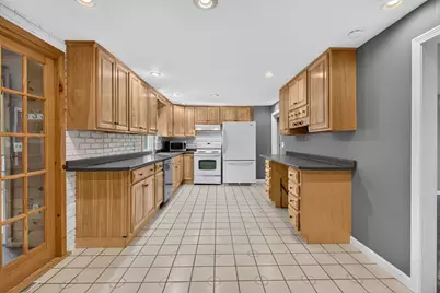 12 Sunset, Derry, NH 03038 - Photo 5