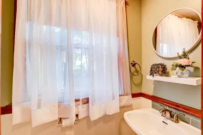 246 Chestnut Street, Gardner, MA 01440 - Photo 19