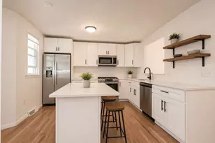 33 Lamplighter, Easton, MA 02375 - Photo 1
