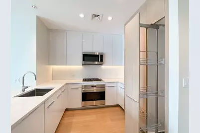 188 Brookline Ave #27D, Boston, MA 02215 - Photo 7