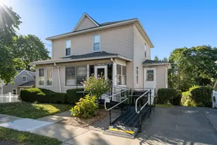 138 Forest St, Watertown, MA 02472 - Photo 1