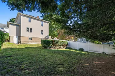 138 Forest St, Watertown, MA 02472 - Photo 11