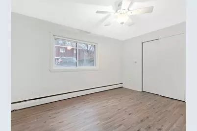 60 Lionel Ave #B, Waltham, MA 02452 - Photo 9