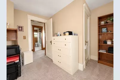 10 Cycle St, Westfield, MA 01085 - Photo 9