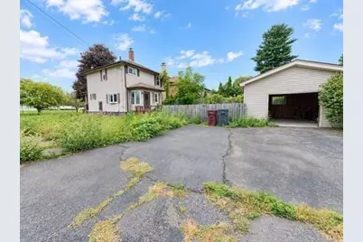 10 Cycle St, Westfield, MA 01085 - Photo 15