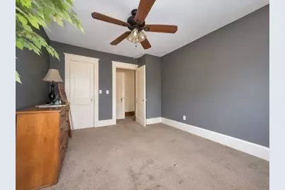 10 Cycle St, Westfield, MA 01085 - Photo 13