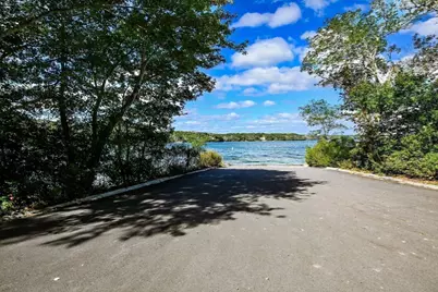 84 Lakewood Dr, Mashpee, MA 02649 - Photo 19