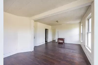 66 E Main St, Southbridge, MA 01550 - Photo 17