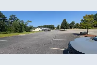 785 Quaker Hwy, Uxbridge, MA 01569 - Photo 5