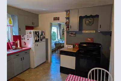 642 Greenfield Road, Deerfield, MA 01342 - Photo 13