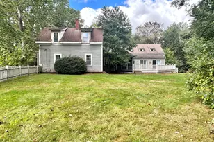 279 Oldham St, Pembroke, MA 02359 - Photo 37