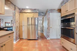 39 Waterford Dr, Worcester, MA 01602 - Photo 7