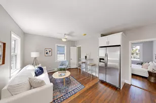 836 Canterbury St, Boston, MA 02131 - Photo 5