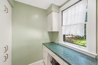 98 Bellevue Ave, Springfield, MA 01108 - Photo 21